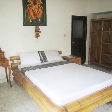 Galang Kangin Bungalows 2 Amed Kültér fotó
